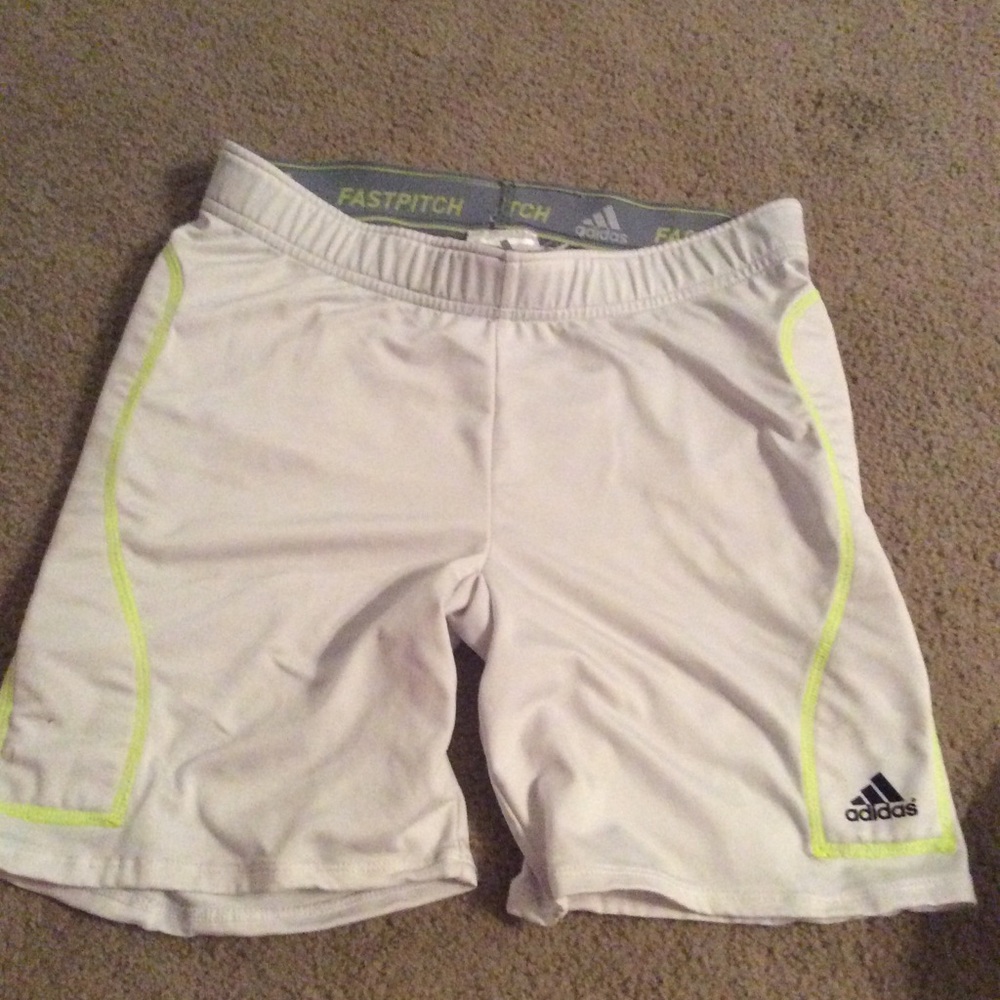 Fast pitch sliding shorts